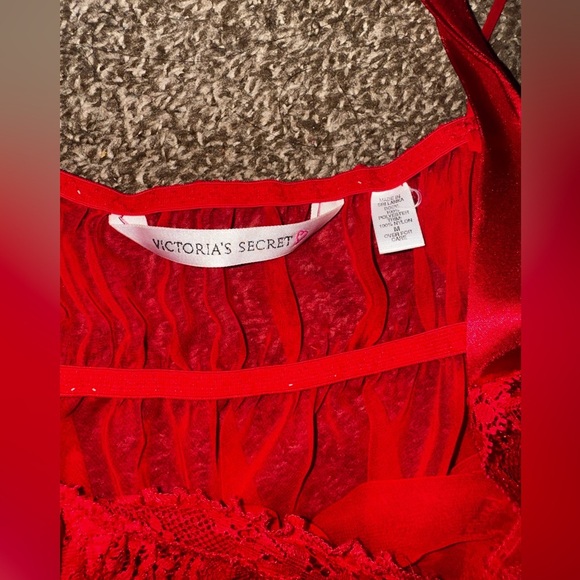 Victoria's Secret Red Lace Lingerie - Picture 5 of 5